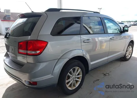 2015 Dodge Journey Sxt z USA, uszkodzony, nr VIN 3C4PDCBG0FT542306